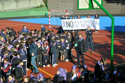 Mannequin Challenge, foto 100 de 150