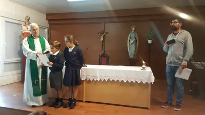 Comenzamos el curso: Eucaristía de inicio de curso, 3º y 4º de Primaria, foto 53 de 63