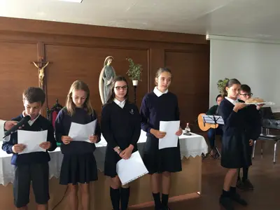 Comenzamos el curso: Eucaristía de inicio de curso, 5º y 6º de Primaria, foto 17 de 56