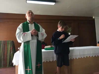 Comenzamos el curso: Eucaristía de inicio de curso, 5º y 6º de Primaria, foto 35 de 56