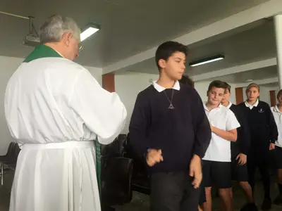 Comenzamos el curso: Eucaristía de inicio de curso, 5º y 6º de Primaria, foto 52 de 56