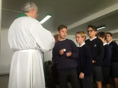 Comenzamos el curso: Eucaristía de inicio de curso, 5º y 6º de Primaria, foto 55 de 56