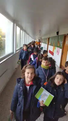 Primera foto de Salida de 3º y 4º de Primaria a Chelo. Curso 2017-18