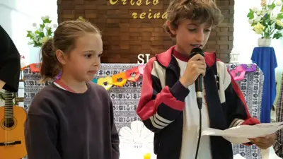 Adoración mariana, 3º y 4º de Primaria, foto 26 de 54