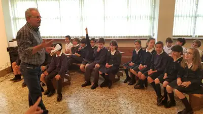 Adoración mariana, 3º y 4º de Primaria, foto 30 de 54