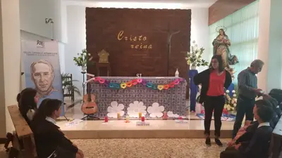 Adoración mariana, 3º y 4º de Primaria, foto 52 de 54